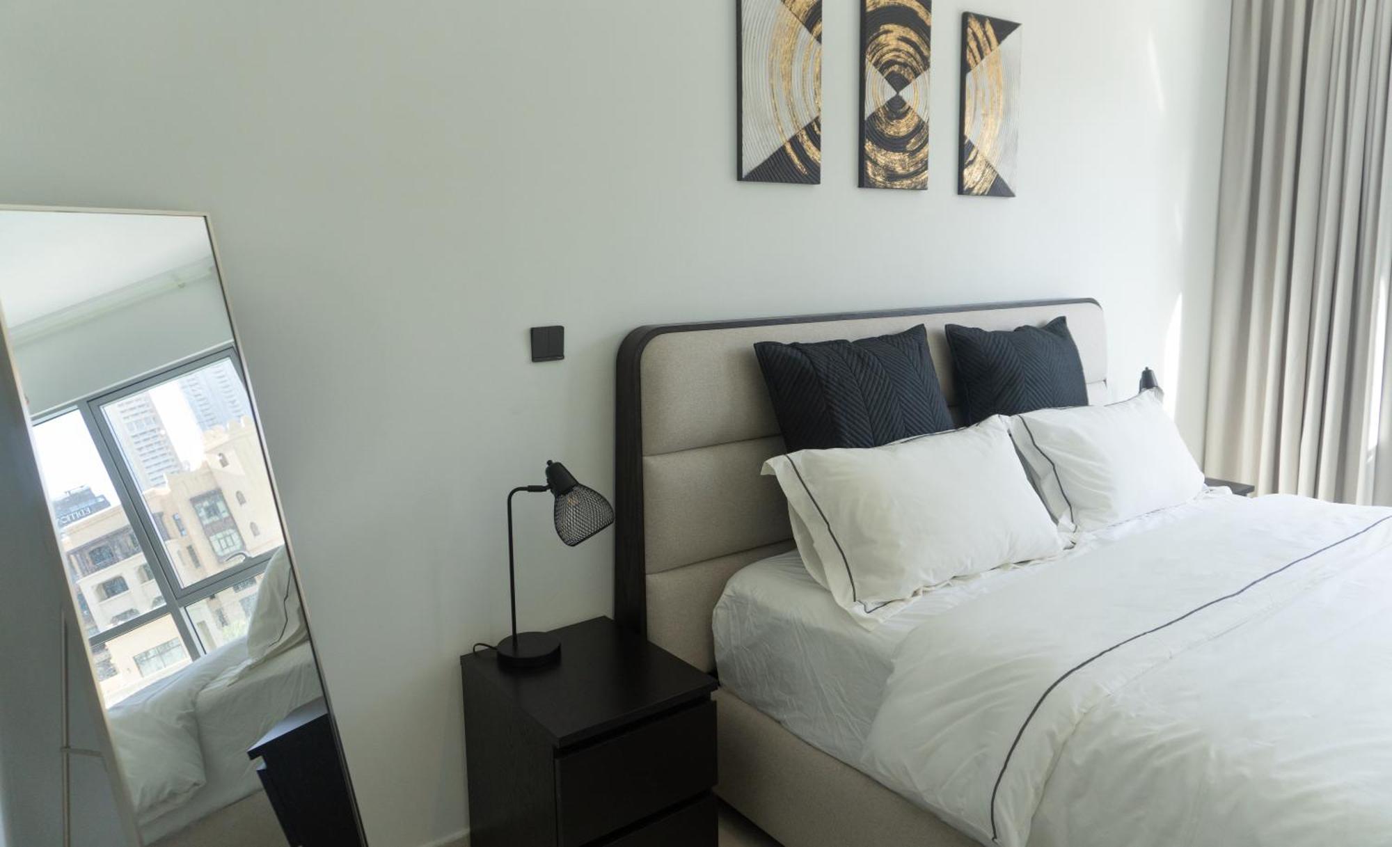 Downtown Oasis, Burj Khalifa Views, Luxury Amenities Apartment ดูไบ ภายนอก รูปภาพ